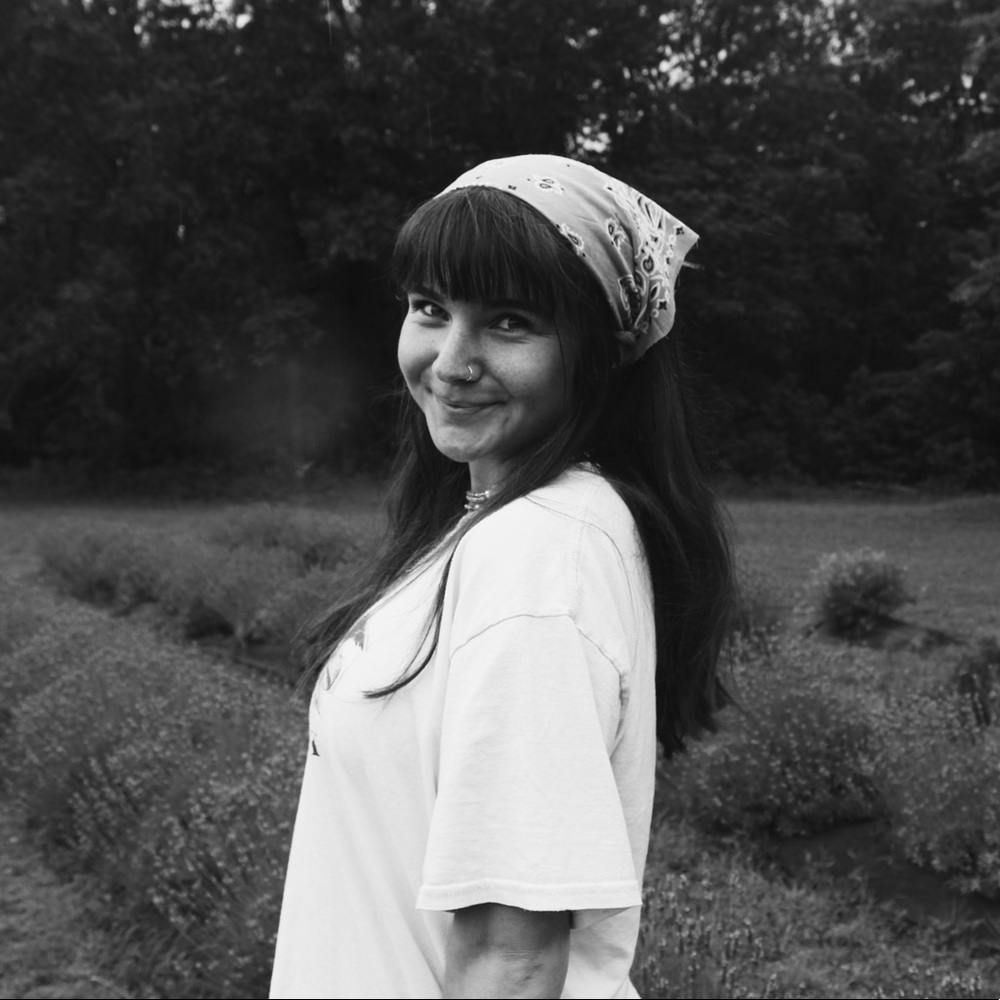 Meet your Posher, Nora